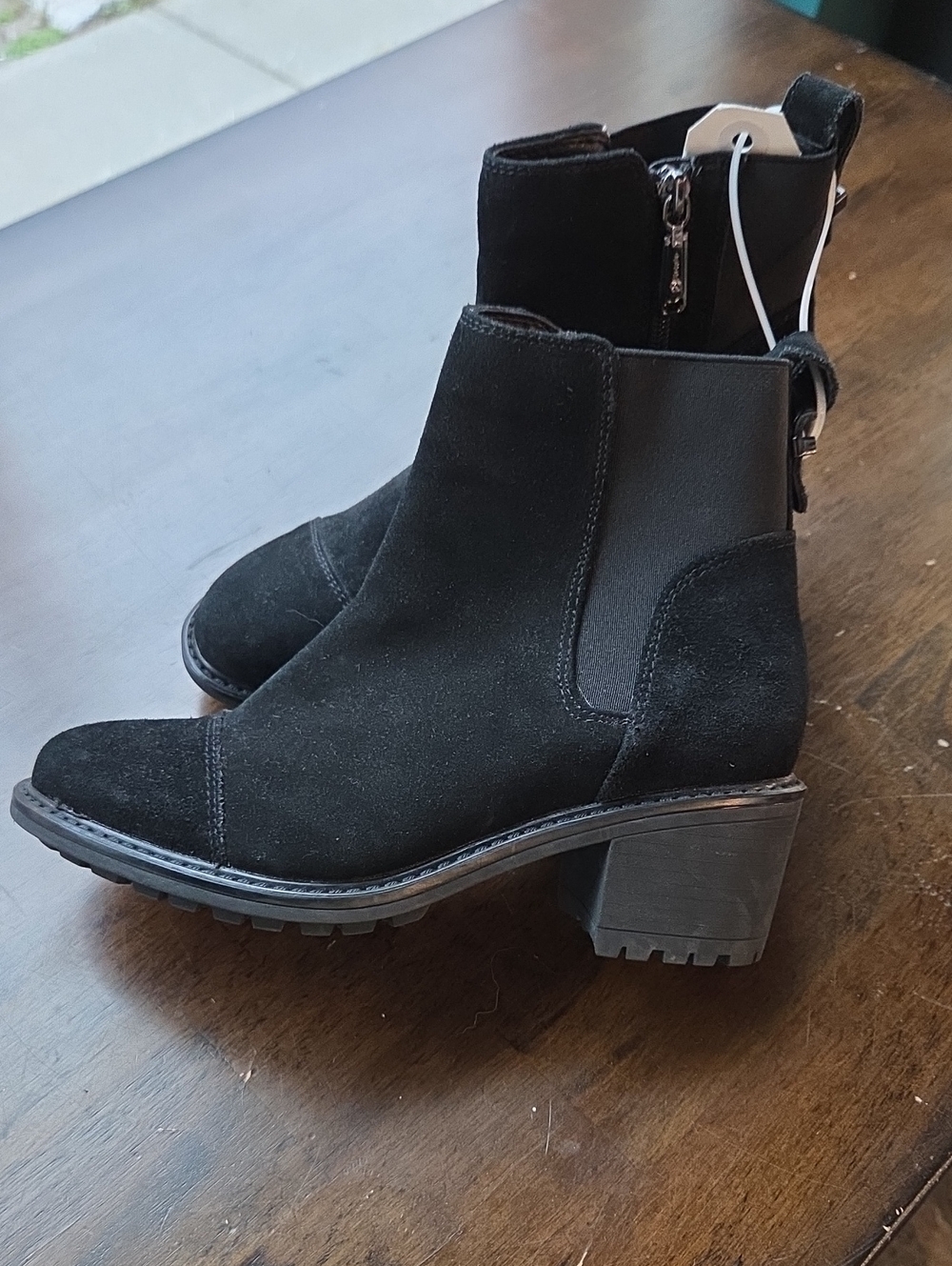 Blondo Black Suede Block Heel Chelsea Ankle Waterproof Lined Boots